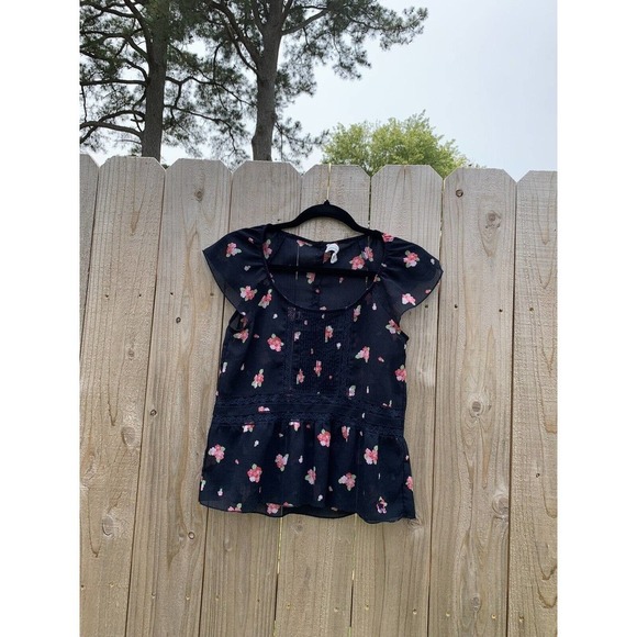 Abercrombie & Fitch Fluttery Floral Airy Short Sleeve Blouse Shirt Xs Navy - Picture 2 of 8